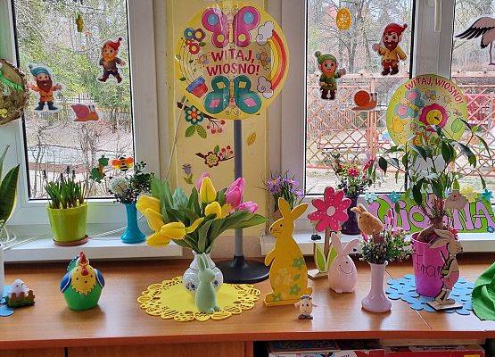 PRZEDSZKOLAKI WITAJĄ WIOSNĘ grafika