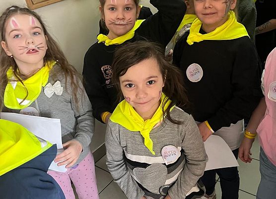 STARSZAKI W SPOŁECZNEJ JĘZYKOWEJ SZKOLE PODSTAWOWEJ W LĘBORKU grafika