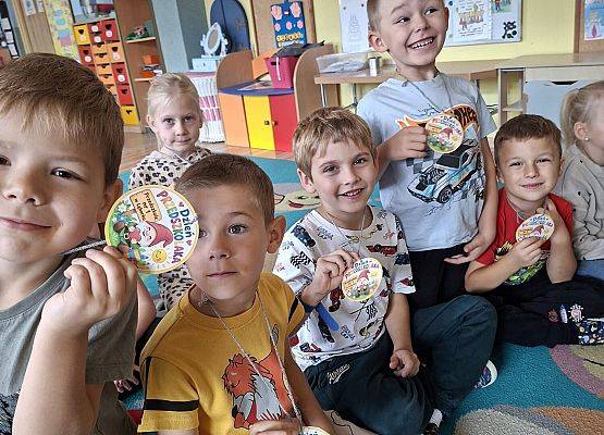 DZIEŃ PRZEDSZKOLAKA PEŁEN ZABAW grafika