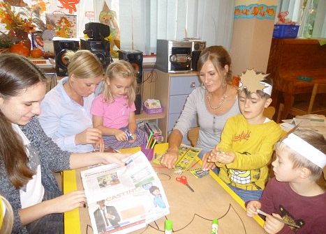 WARSZTATY  PLASTYCZNE  W  GRUPIE  SŁONECZEK grafika