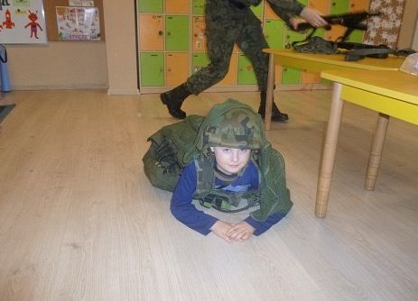 SPOTKANIE  STARSZKÓW  Z  ŻOŁNIERZEM grafika