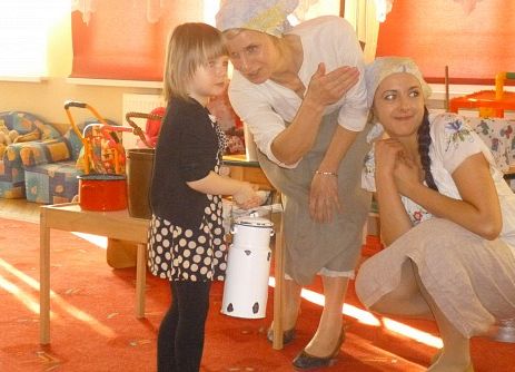 MLECZNA  DROGA  W  PRZEDSZKOLU  grafika