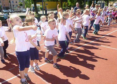 SPARTAKIADA  SPORTOWA grafika