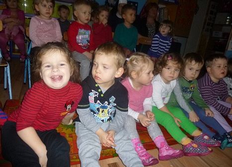 WESOŁE  JASEŁKA  U  ŻABEK  grafika