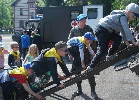 WYCIECZKA DO JEDNOSTKI WOJSKOWEJ W LĘBORKU grafika