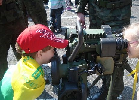 WYCIECZKA DO JEDNOSTKI WOJSKOWEJ W LĘBORKU grafika