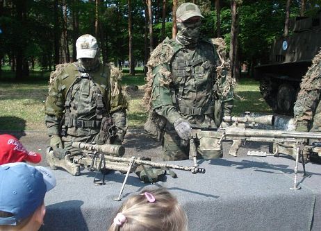 WYCIECZKA DO JEDNOSTKI WOJSKOWEJ W LĘBORKU grafika