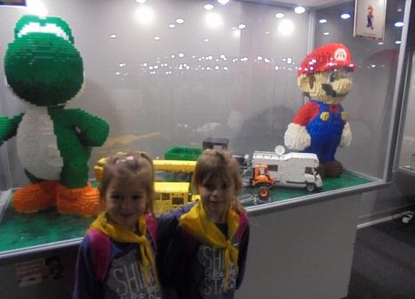 WYCIECZKA NA WYSTAWĘ LEGO W GALERII METROPOLIA grafika