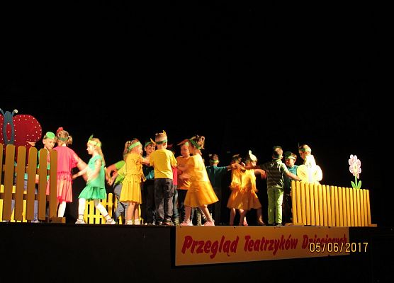 PSZCZÓŁKI NA PRZEGLĄDZIE TEATRZYKÓW grafika