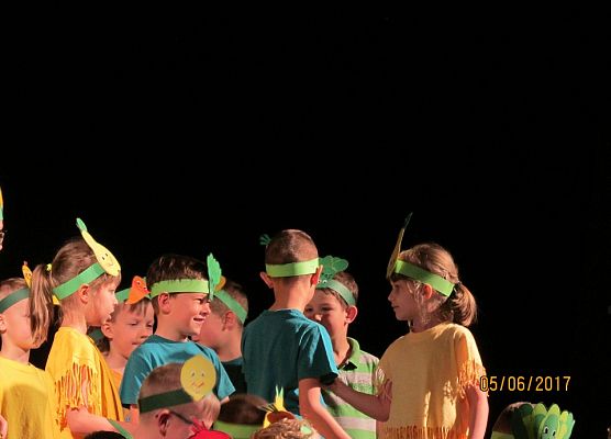 PSZCZÓŁKI NA PRZEGLĄDZIE TEATRZYKÓW grafika