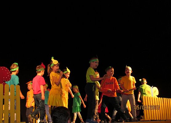 PSZCZÓŁKI NA PRZEGLĄDZIE TEATRZYKÓW grafika