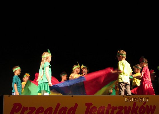 PSZCZÓŁKI NA PRZEGLĄDZIE TEATRZYKÓW grafika