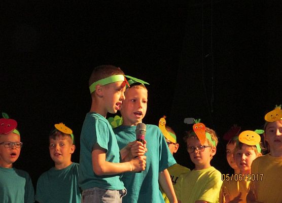 PSZCZÓŁKI NA PRZEGLĄDZIE TEATRZYKÓW grafika