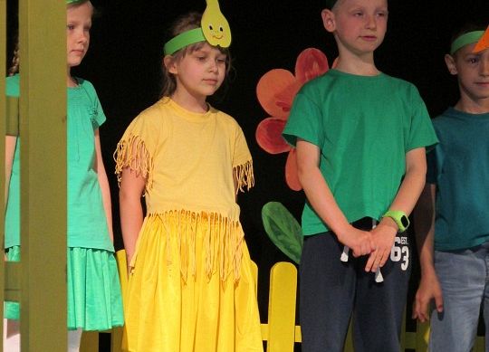 PSZCZÓŁKI NA PRZEGLĄDZIE TEATRZYKÓW grafika