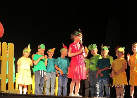 PSZCZÓŁKI NA PRZEGLĄDZIE TEATRZYKÓW grafika